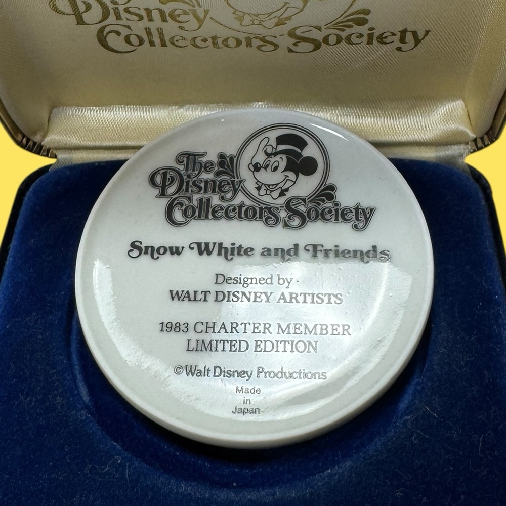Disney Bundle - Picture 12 of 17